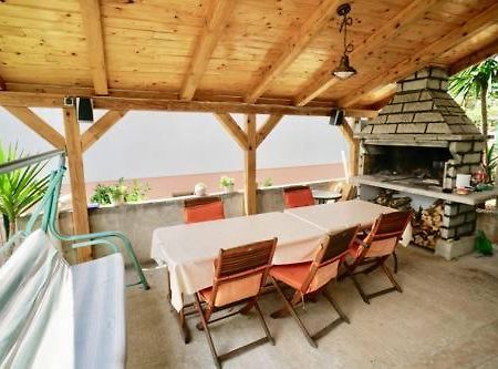 Nest For A Rest Seget Vranjica Exterior foto